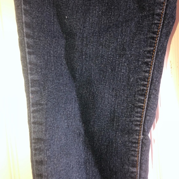 Dark wash jeans - Picture 3 of 3